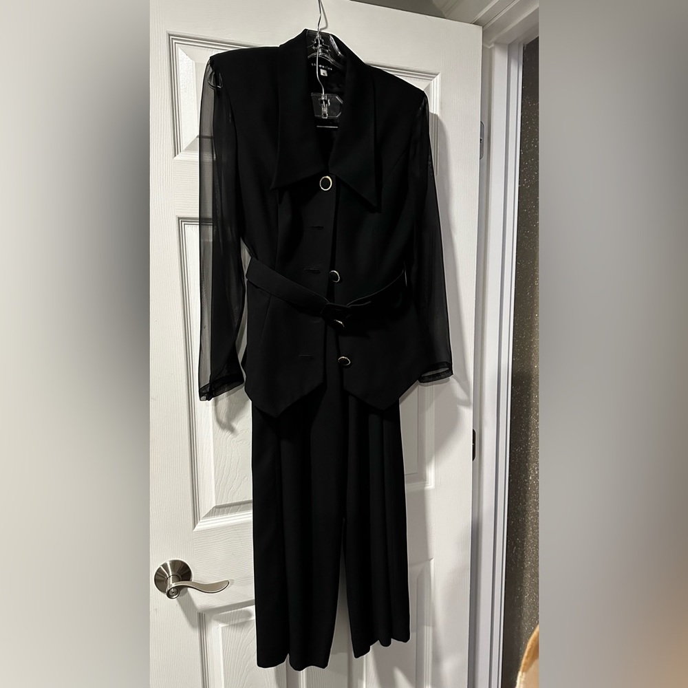 Theo Miles two piece suit - size 8
